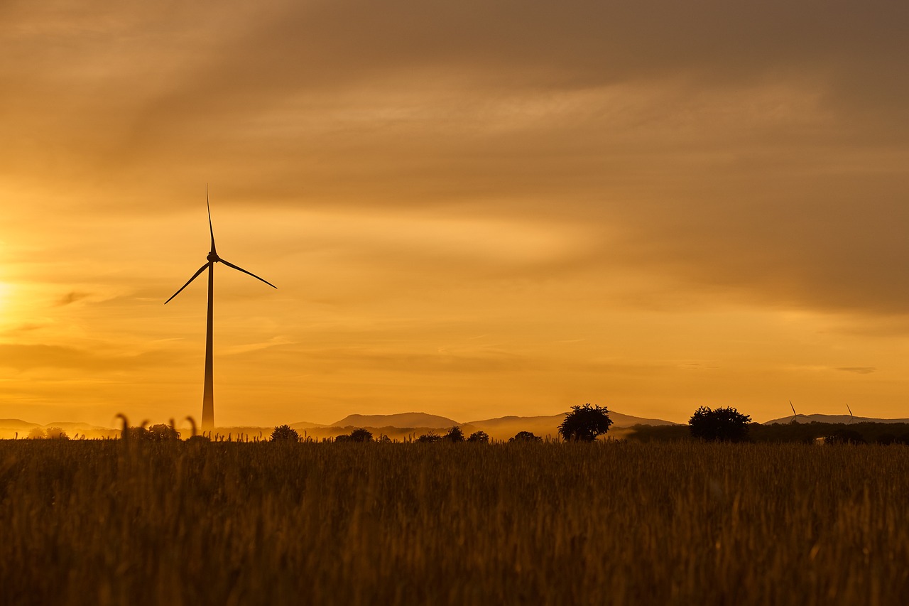découvrez l'énergie éolienne, une source d'énergie renouvelable et durable qui utilise la force du vent pour produire de l'électricité. explorez ses avantages, ses technologies innovantes et son impact positif sur l'environnement.
