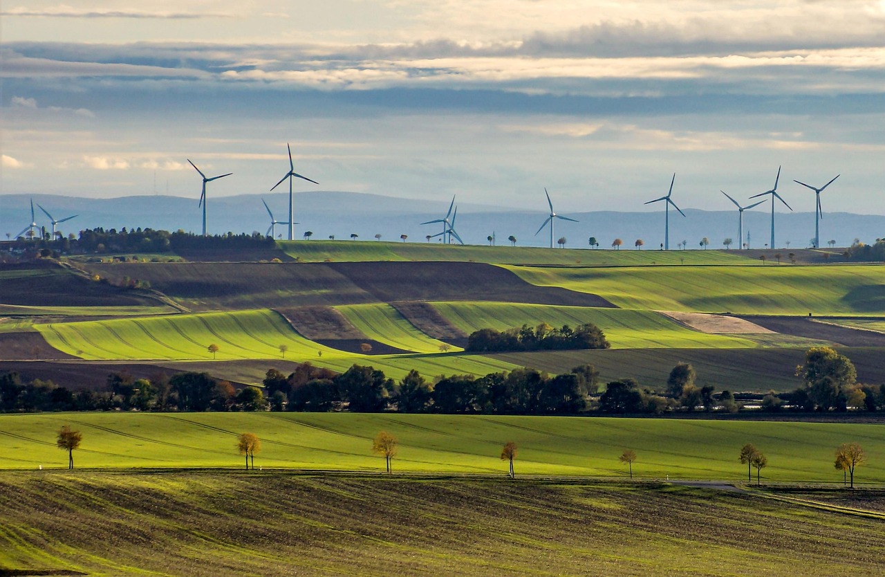 découvrez comment l'intégration des énergies renouvelables transforme notre avenir énergétique, réduit les émissions de carbone et favorise un développement durable. explorez les technologies et stratégies innovantes pour une transition énergétique réussie.